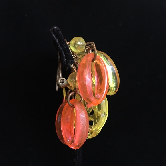 VTG Beaded Neon Dangle Clip On Earrings - Picture 3 of 7